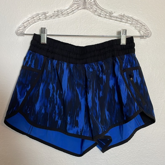 Lululemon tracker shorts - Picture 10 of 14